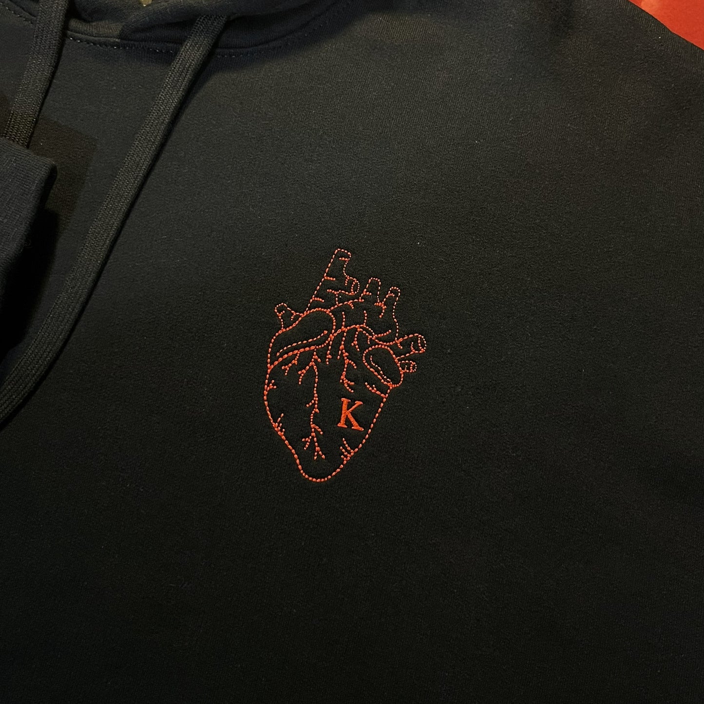 bluza z haftem serca