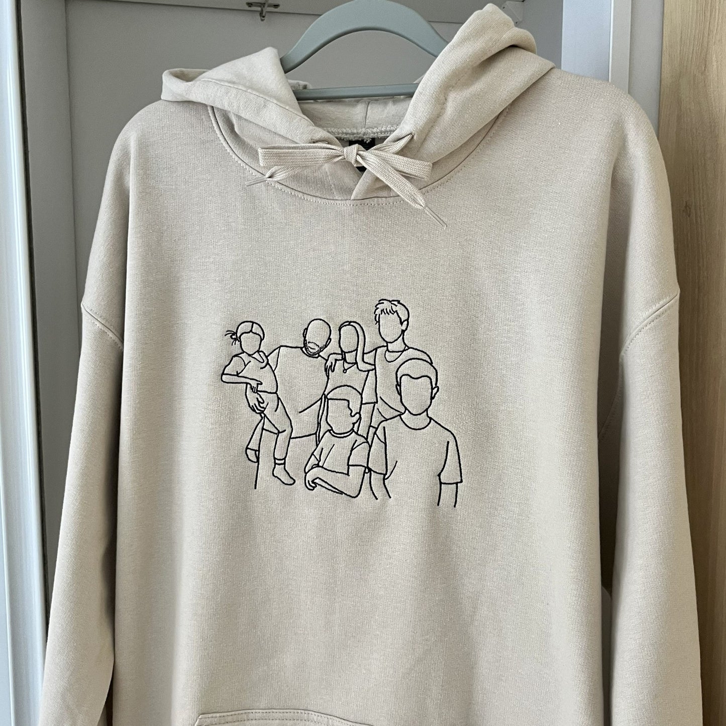 bluza z haftem ze zdjecia rodziny i dzieci