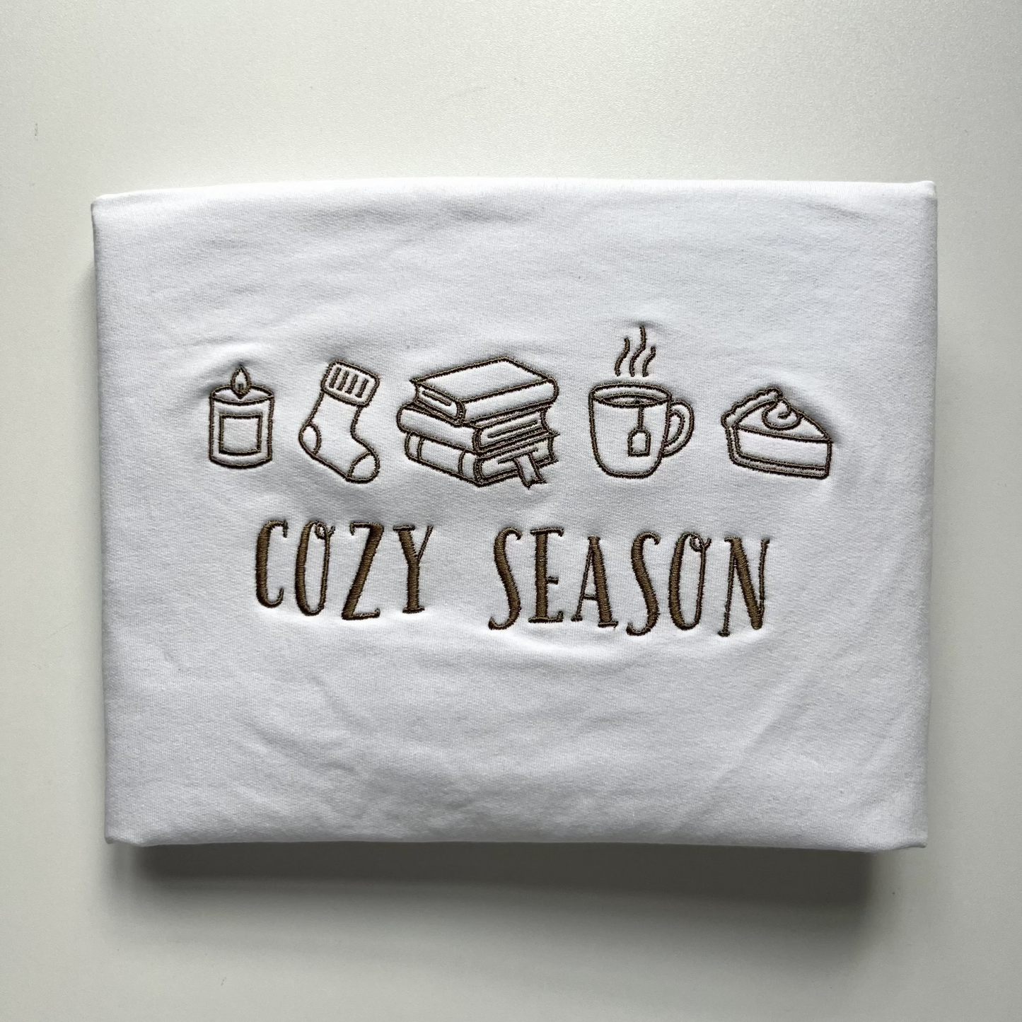 jesienna bluza z haftem cozy season