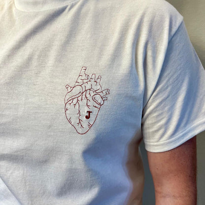 Koszulka z anatomicznym sercem i inicjałem